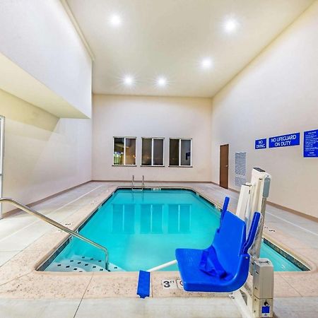 Days Inn & Suites By Wyndham El Dorado Luaran gambar