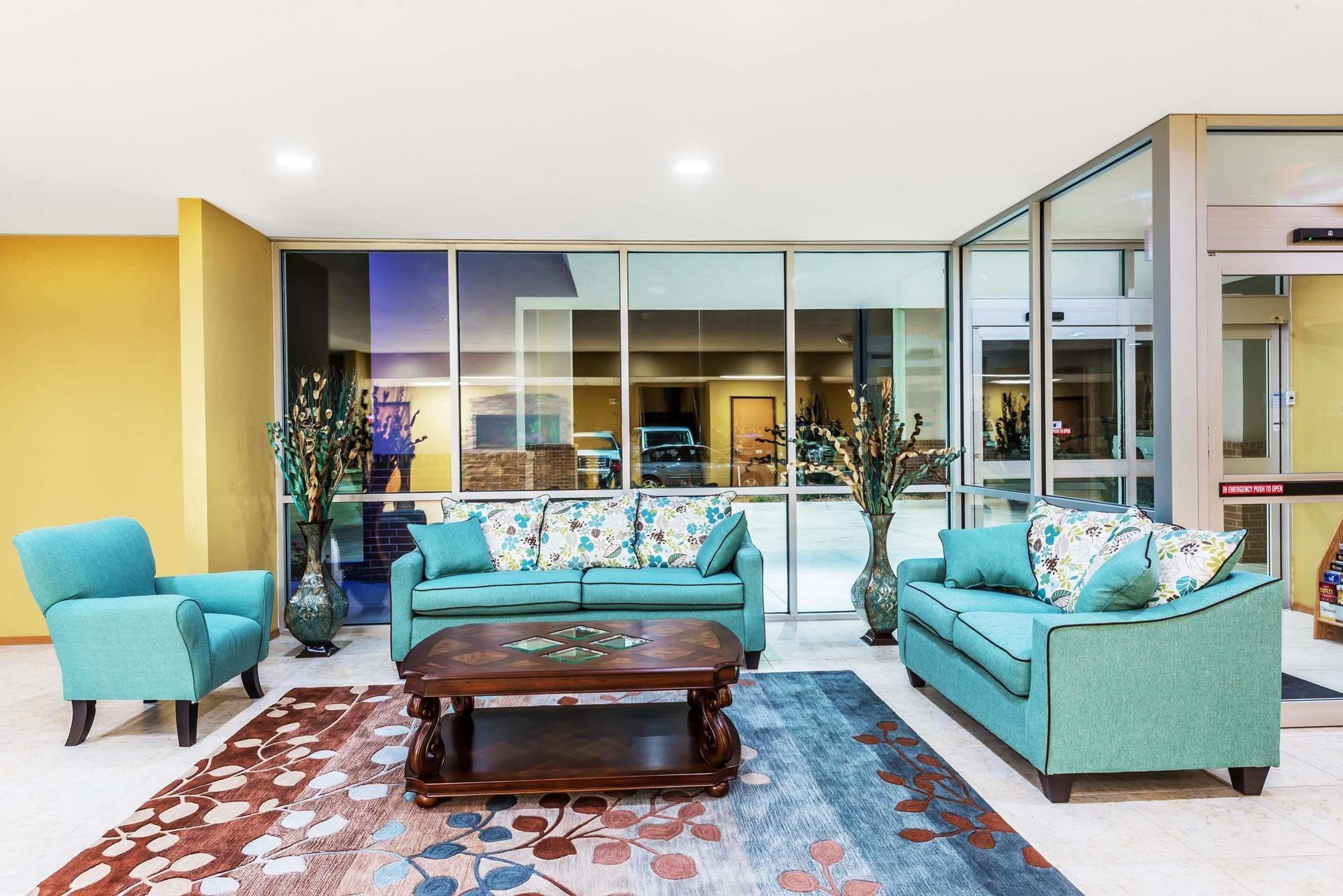 Days Inn & Suites By Wyndham El Dorado Luaran gambar