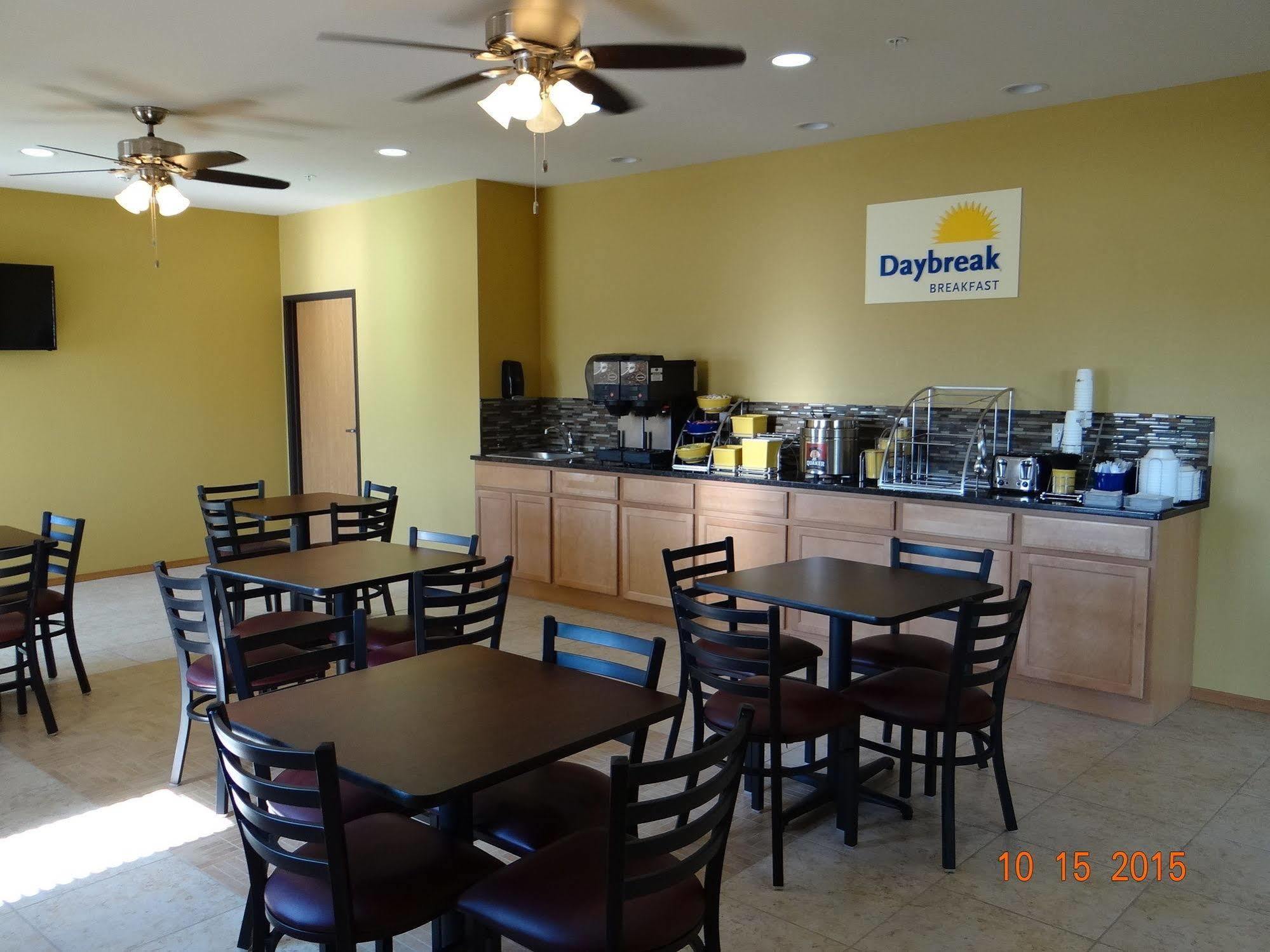 Days Inn & Suites By Wyndham El Dorado Luaran gambar