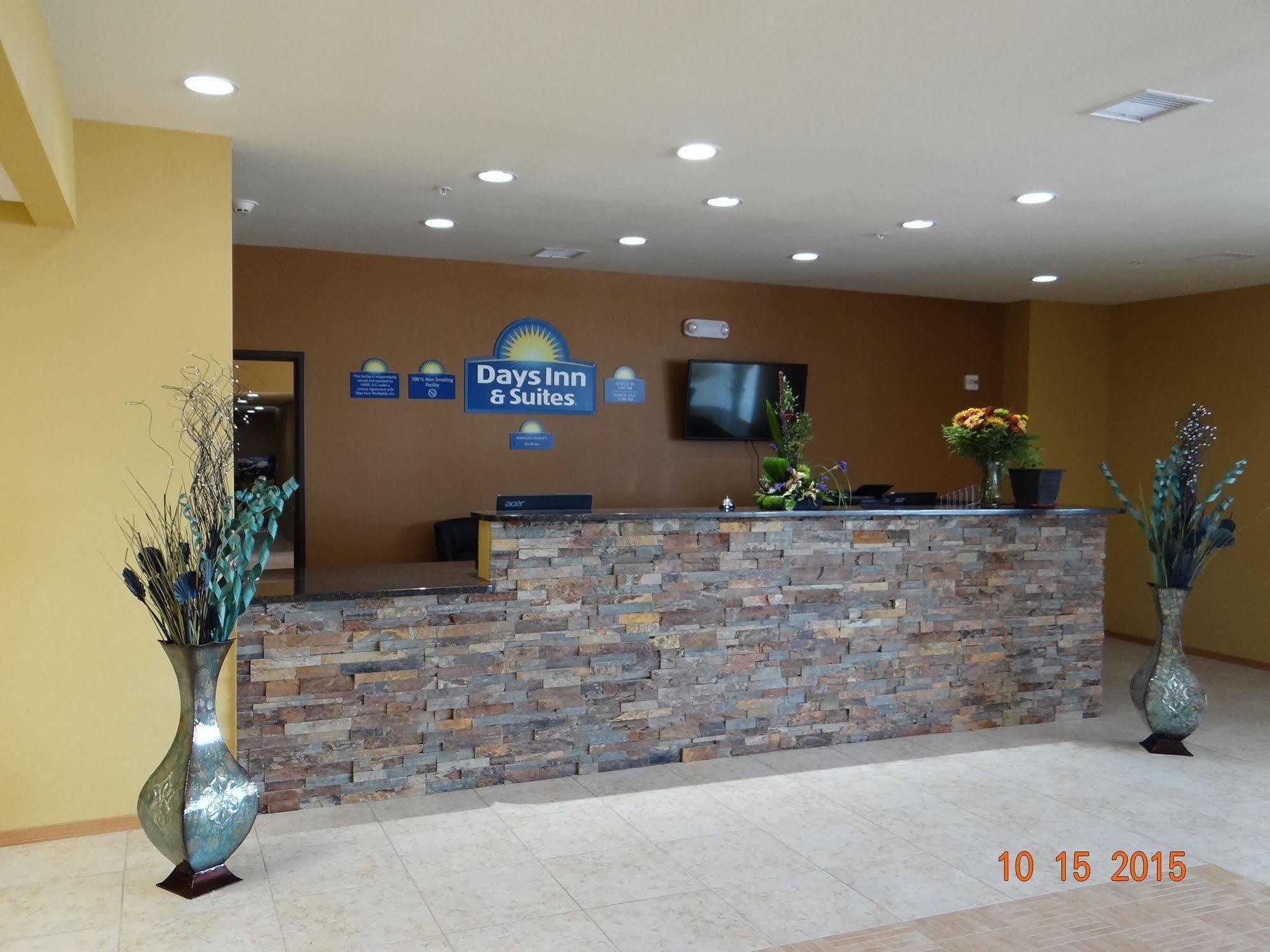 Days Inn & Suites By Wyndham El Dorado Luaran gambar